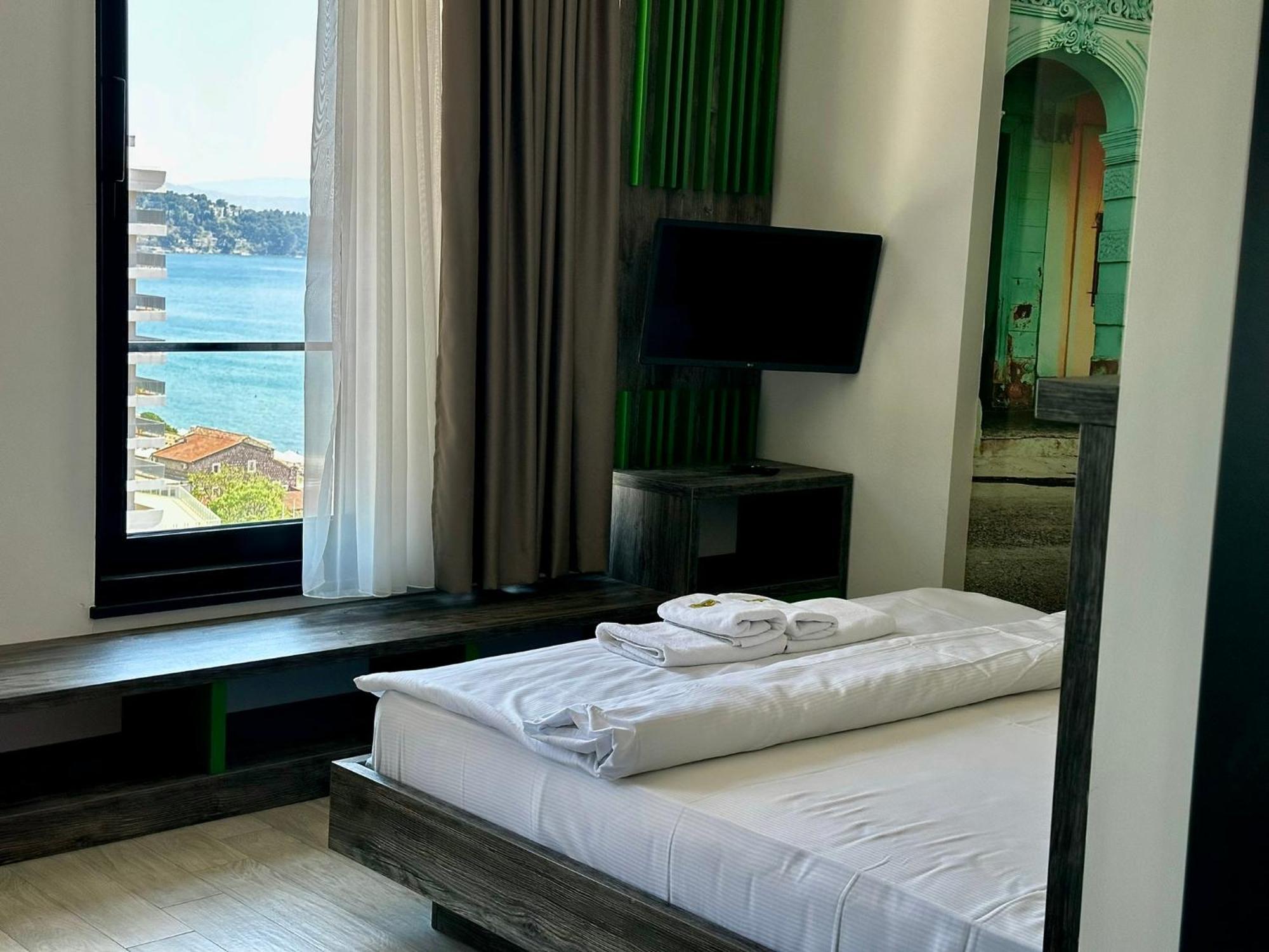 Hotel Del Medio Sutomore Esterno foto