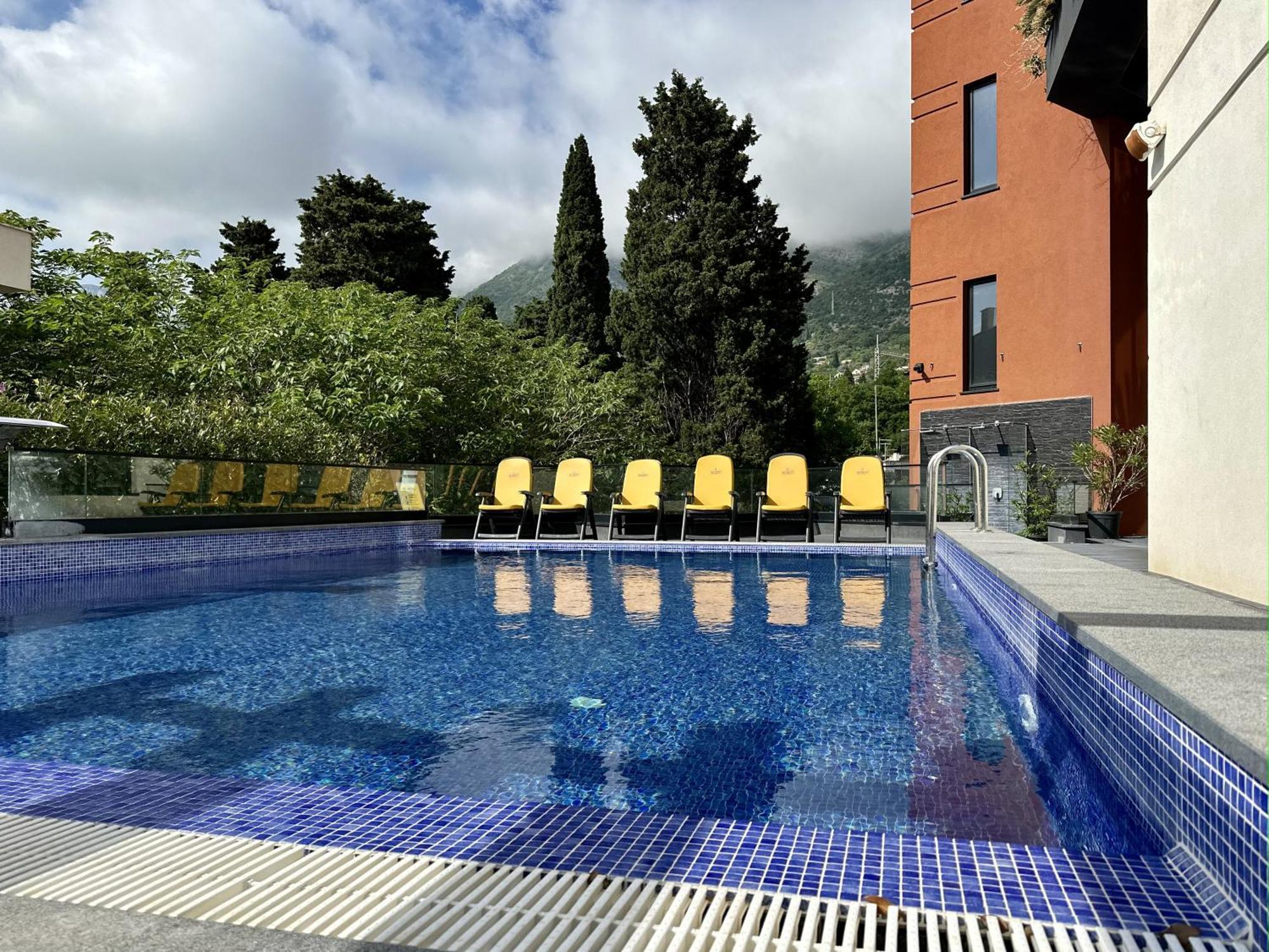 Hotel Del Medio Sutomore Esterno foto